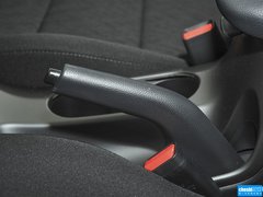 2015款 1.6L 自动 GL