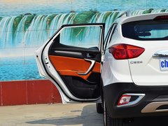 2014款 1.5L 手动 豪华智能型 5座