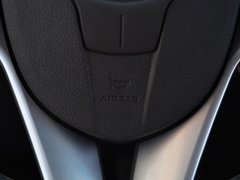 2014款 1.5L 手动 豪华智能型 5座