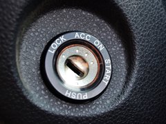 2014款 1.5L 手动 豪华智能型 5座
