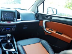 2014款 1.5L 手动 豪华智能型 5座