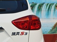2014款 1.5L 手动 豪华智能型 5座