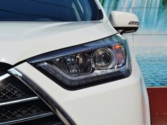 2014款 1.5L 手动 豪华智能型 5座