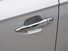 2014款 1.5L 手动 豪华智能型 5座