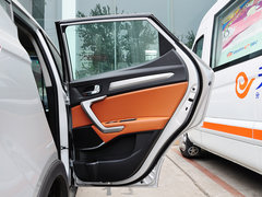 2014款 1.5L 手动 豪华智能型 5座