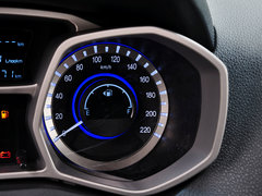 2014款 1.5L 手动 豪华智能型 5座