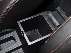 2014款 1.5L 手动 豪华智能型 5座