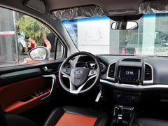 2014款 1.5L 手动 豪华智能型 5座