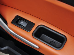 2014款 1.5L 手动 豪华智能型 5座