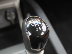 2014款 1.5L 手动 豪华型 5座