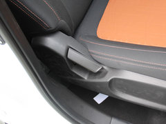 2014款 1.5L 手动 豪华型 5座