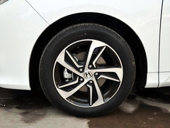 2015款 2.4L CVT 至尊版 7座