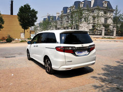 2015款 2.4L CVT 至尊版 7座
