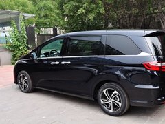 2015款 2.4L CVT 至尊版 7座