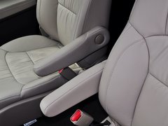 2015款 2.4L CVT 至尊版 7座