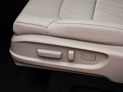 2015款 2.4L CVT 至尊版 7座