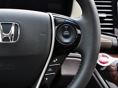 2015款 2.4L CVT 至尊版 7座