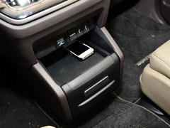 2015款 2.4L CVT 至尊版 7座