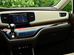 2015款 2.4L CVT 至尊版 7座