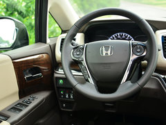 2015款 2.4L CVT 至尊版 7座
