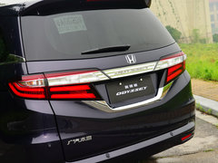 2015款 2.4L CVT 至尊版 7座
