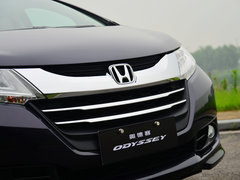 2015款 2.4L CVT 至尊版 7座