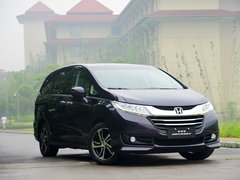 2015款 2.4L CVT 至尊版 7座