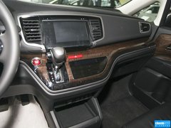 2015款 2.4L CVT 智享版 7座