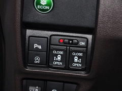 2015款 2.4L CVT 豪华版 7座
