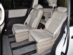 2015款 2.4L CVT 豪华版 7座