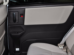 2015款 2.4L CVT 豪华版 7座