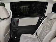 2015款 2.4L CVT 豪华版 7座