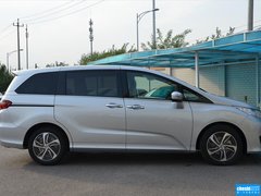 2015款 2.4L CVT 豪华版 7座