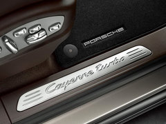 2015款 Cayenne Turbo 4.8T 5座