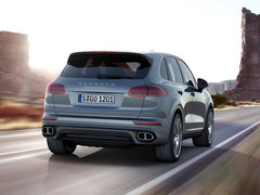 2015款 Cayenne Turbo 4.8T 5座