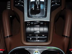 2015款 Cayenne Turbo 4.8T 5座