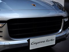 2015款 Cayenne Turbo 4.8T 5座