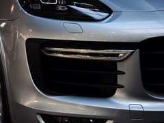 2015款 Cayenne Turbo 4.8T 5座