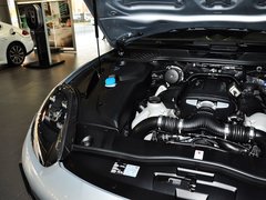 2015款 Cayenne Turbo 4.8T 5座