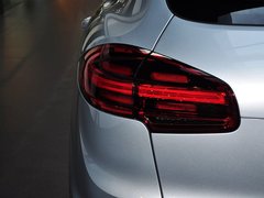 2015款 Cayenne Turbo 4.8T 5座