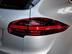 2015款 Cayenne Turbo 4.8T 5座