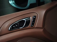 2015款 Cayenne Turbo 4.8T 5座