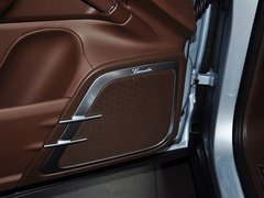 2015款 Cayenne Turbo 4.8T 5座