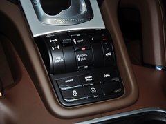 2015款 Cayenne Turbo 4.8T 5座