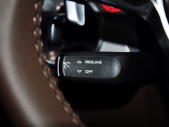 2015款 Cayenne Turbo 4.8T 5座