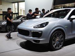 2015款 Cayenne S E-Hybrid 3.0T 5座