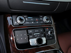 奥迪A8 2014款 60 TFSI quattro豪华型