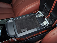 奥迪A8 2014款 60 TFSI quattro豪华型