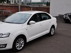 2015款 1.6L 自动 优选型