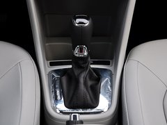 2015款 1.6L 自動 優(yōu)選型